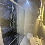 Yourapart Karmelicka Z Jacuzzi
