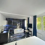 דירה Yourapart Karmelicka Z Jacuzzi ורשה