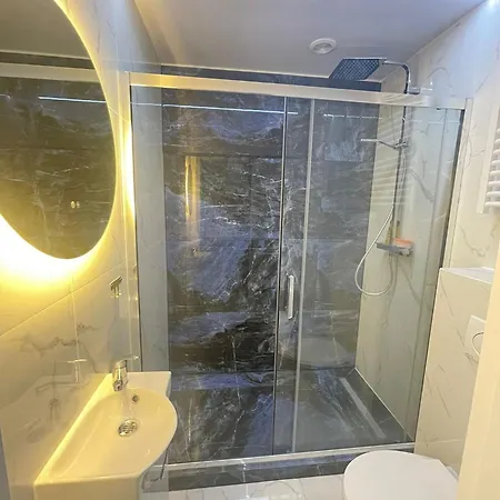 Yourapart Karmelicka Z Jacuzzi